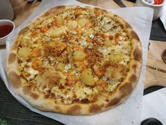麻辣小龙虾披萨-百特喜·意大利餐厅(八佰伴镇江店)
