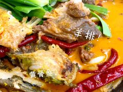 -江城燕子大排档(江汉路步行街店)