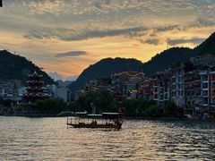 -古城苗家土菜馆(河景餐厅店)