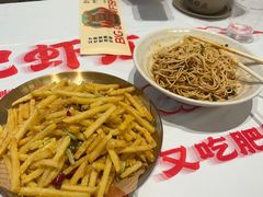 -肥肥虾庄·金牌油焖大虾(汉口城市广场店)