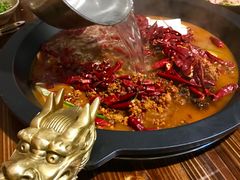-黄潇洒老火锅(九眼桥宏济巷店)