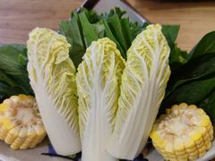 -毛辣果·贵州红酸汤牛肉火锅(西单店)