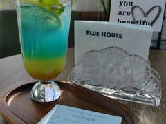 Blue的海域-BLUE HOUSE咖啡