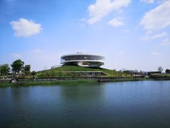 -郑东新区龙湖公共艺术中心