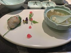 阳澄湖鸡头米炒河虾仁-宴昆山·私房菜(春晖店)