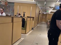 -海底捞火锅(振华广场生日主题店)