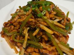 -峨嵋小镇·川菜(正定朗华店)