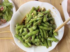 -老街烧烤大排档·地道湖北菜·龙虾馆(汉口火车站店)