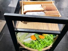 -尚尚仙·酸汤猪手·猪肚鸡火锅(华联万柳购物中心店)