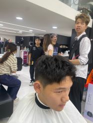 -乾健·烫染·接发SALON