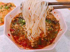 臊子米粉-浮何烤铺(桐梓林店)