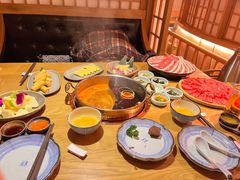 -礼舍·和牛火锅·烤肉·料理餐厅(华茂店)