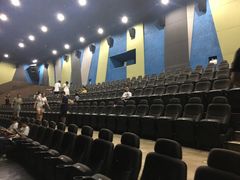 -天幕新彩云国际影城(激光巨幕店)