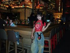 -FOUR PLAY BAR