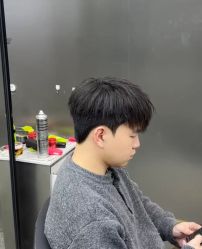 -尤司男士国潮理发馆