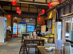 -富正毅三下锅·湘西韵味(天门山索道店)