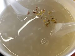 酒酿圆子-忆秦园小笼包(惠山古镇总店)