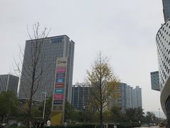 -杭州滨江宝龙城