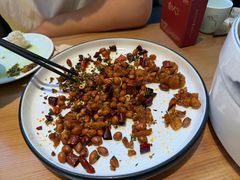 -自己人·宜昌菜(水悦城店)