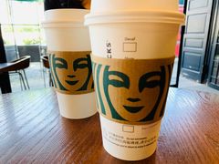 拿铁-星巴克(宁波老外滩店)