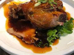 -大宝全猪馆(南京路店)