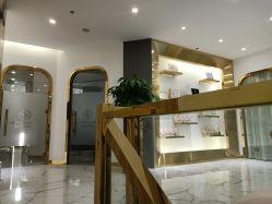 -初颜品佑肌肤管理