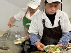 -老五鸡丝豆花面粉(瑞金北路68号院店)