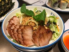 -美奈小馆·越南料理(中航城君尚购物中心店)