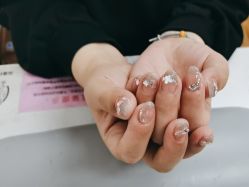 -尤米一站式美甲美睫