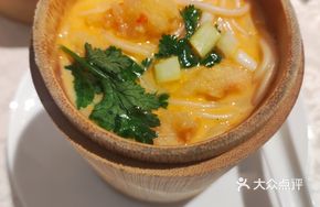 Lobster in Bamboo Tube Rice Noodles