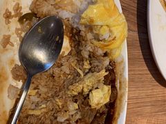 -玛格萝妮(汇智国际商业中心店)