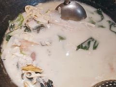 -陈大锅·岳阳鱼馆·地道岳阳菜(美食街店)