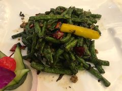 波斯面包香草皇帝鸡-超级厨房概念餐厅(奥园广场店)