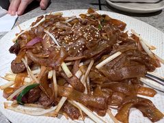 干炒牛河-留半山·香港食堂(啦啦宝都店)