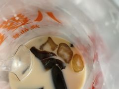 -八婆婆烧仙草(中山路店)