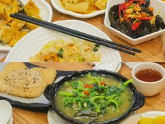 -裕记烧腊连锁餐饮(国商分店)