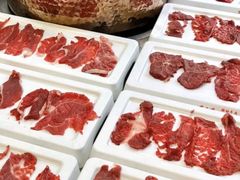-罗二娘·鲜切牛自助火锅(罗湖东门步行街店)