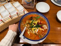 -香麒园·过桥米线·南湖雅宴