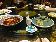-鲁班小馆(政四街店)