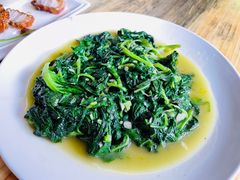 -农夫人家餐饮