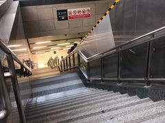 -白石桥南(地铁站)