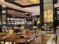 -北京希尔顿逸林酒店-逸轩西餐厅-自助餐厅