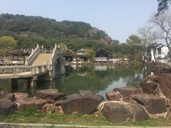 -灵岩山风景区