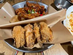 炸鸡翅一半一半-富乐满韩国正宗炸鸡韩国料理(虹泉路店)