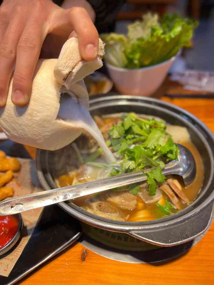 牛爸爸超级牛腩煲火锅-"99 光谷步行街上 mvp活."-大众点评移动版