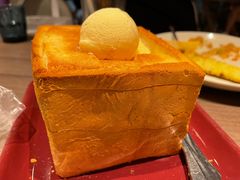 -港丽餐厅(来福士店)