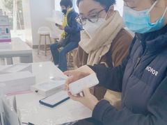 -荣耀授权专卖店(黄浦浙江中路店)