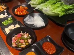 -肉甲韩国木炭烤肉(新壹街1店)