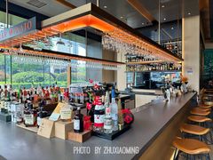 -星巴克臻选(上海合生汇1F店)