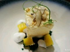 -植物园哈利亚餐厅